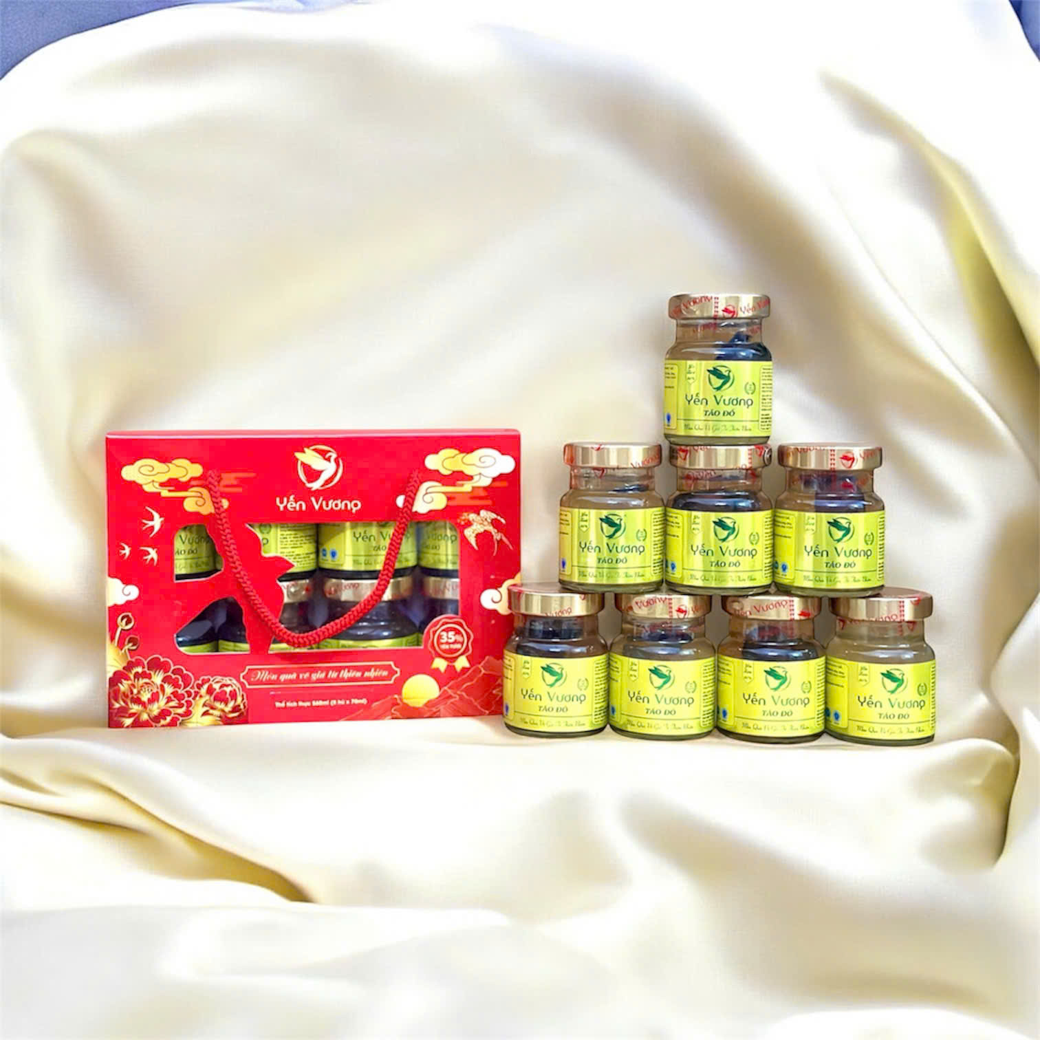 Lốc 8 hũ yến Vương 70ml Táo Đỏ